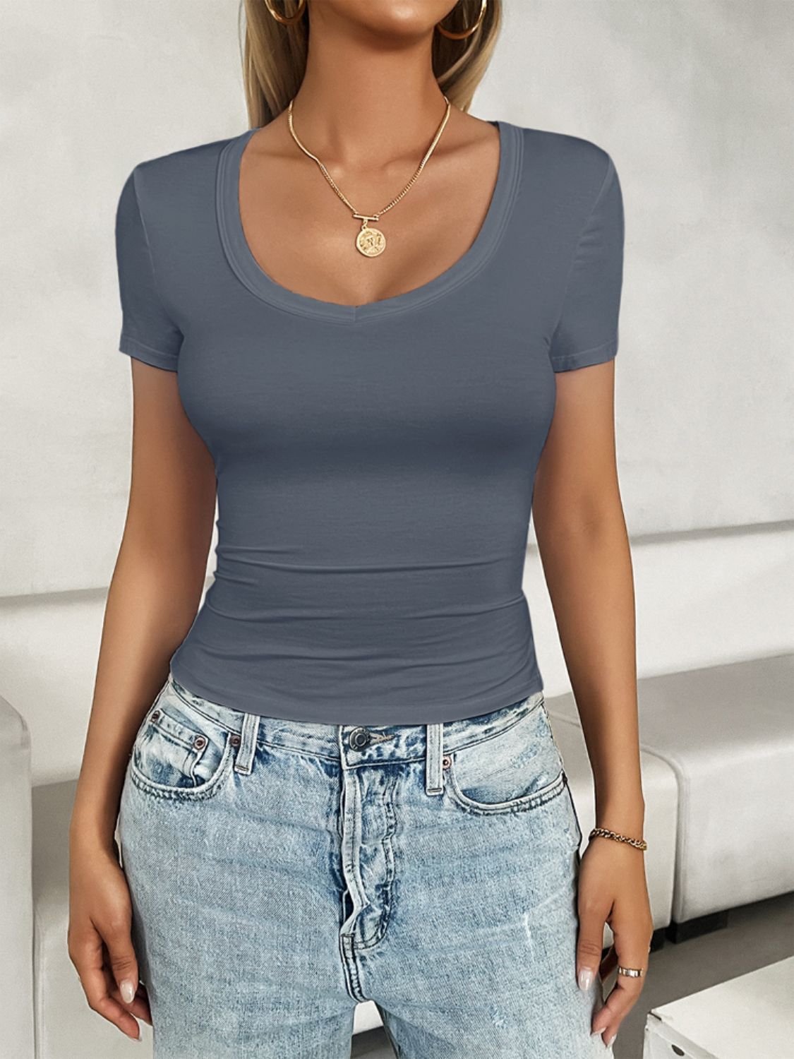 Scoop Neck Short Sleeve Tee